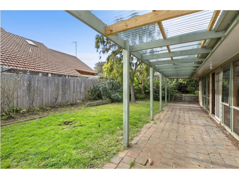 8 Trident Court, Ocean Grove VIC 3226