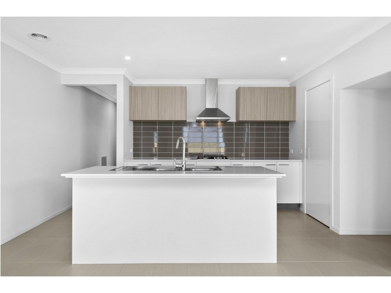 8 Birchgrove Street, Ocean Grove VIC 3226