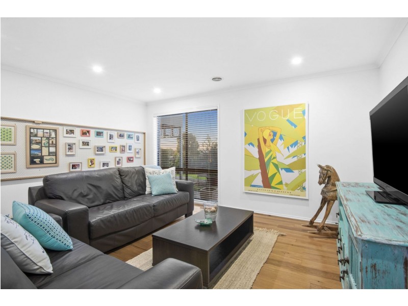 28 Narawi Avenue, Clifton Springs VIC 3222