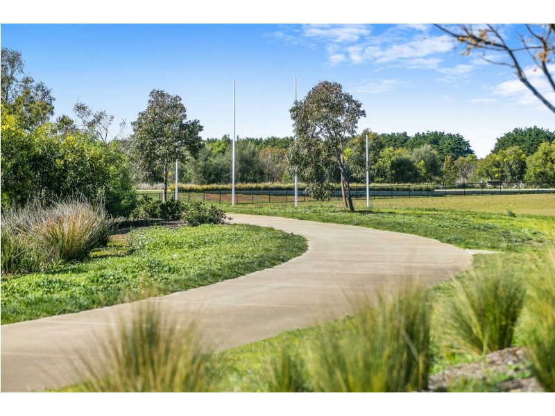 16 Tomatin Street, Ocean Grove VIC 3226