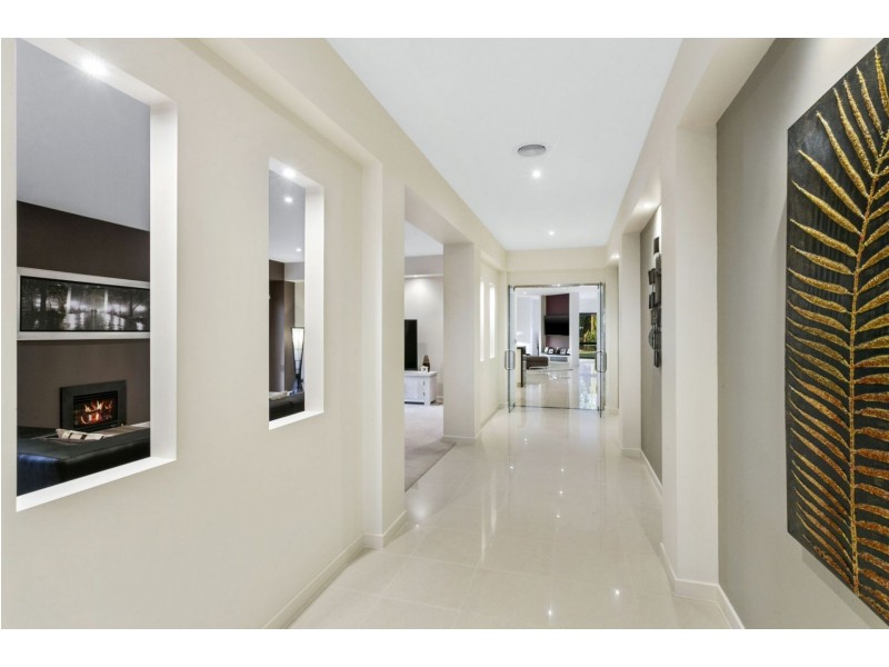 6 Waugh Court, Leopold VIC 3224