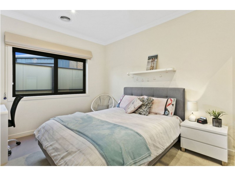 6 Waugh Court, Leopold VIC 3224