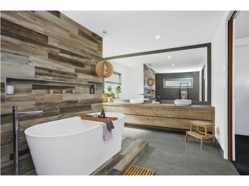 217 Melaluka Road, Leopold VIC 3224