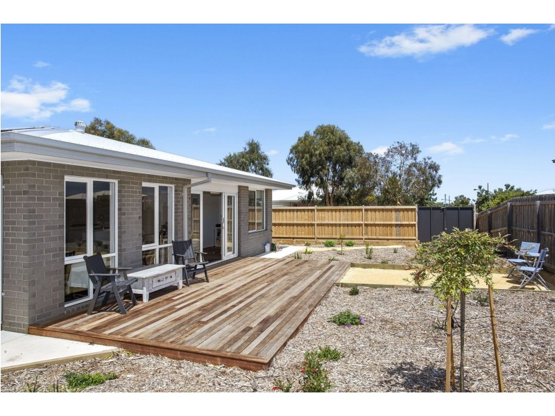 1 La Bella Street, Ocean Grove VIC 3226