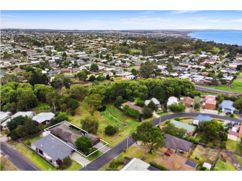 26 Gumbowie Avenue, Clifton Springs VIC 3222