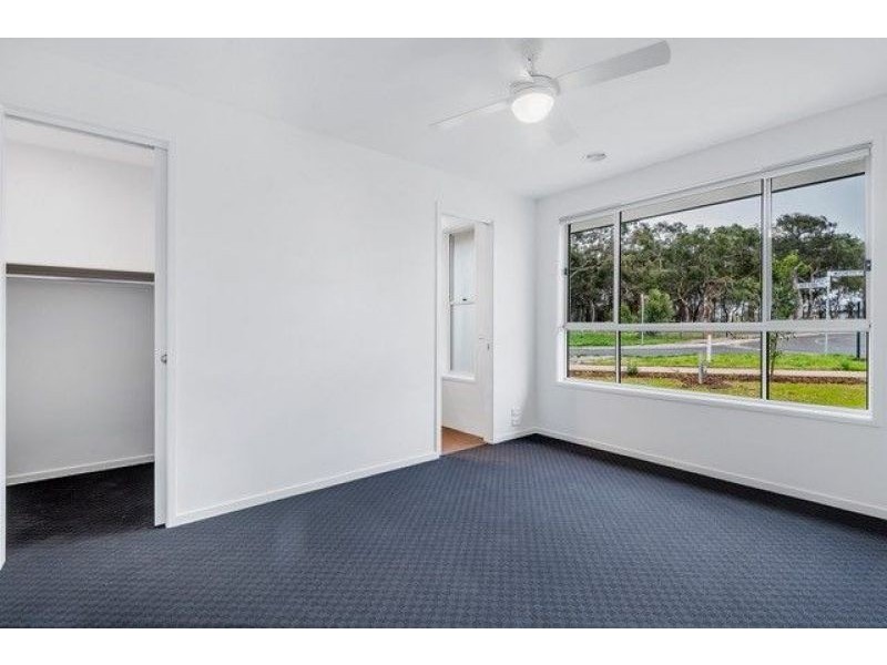 40 Lady Earl Crescent, Ocean Grove VIC 3226