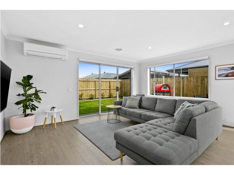 6 Tomatin Street, Ocean Grove VIC 3226