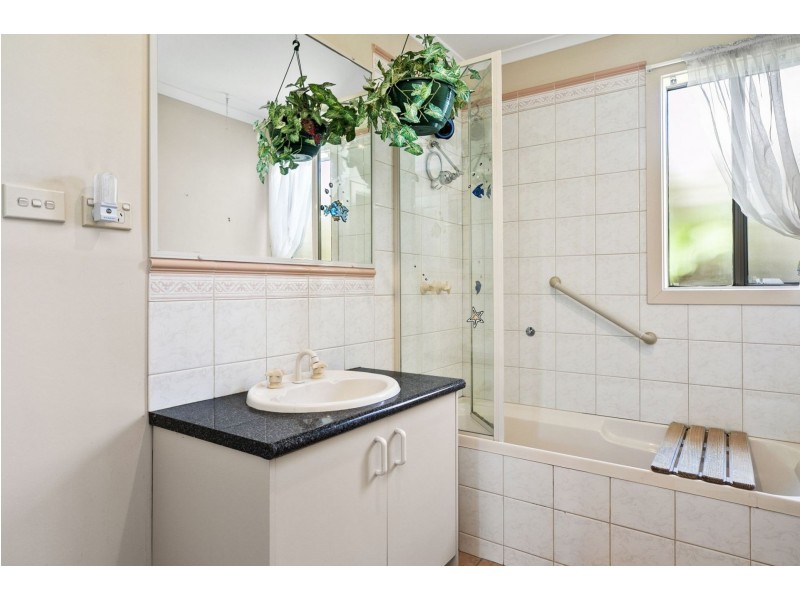 6 Arlington Crescent, Ocean Grove VIC 3226