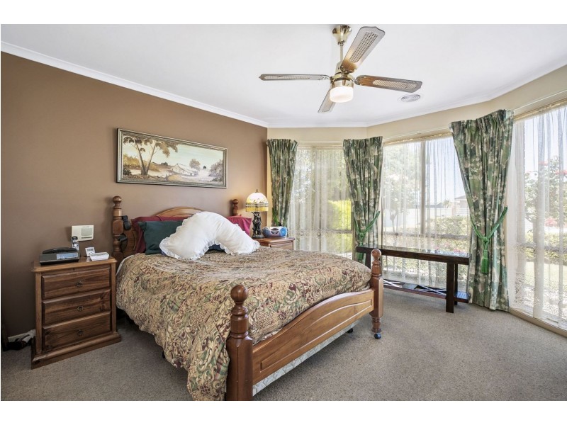 6 Arlington Crescent, Ocean Grove VIC 3226