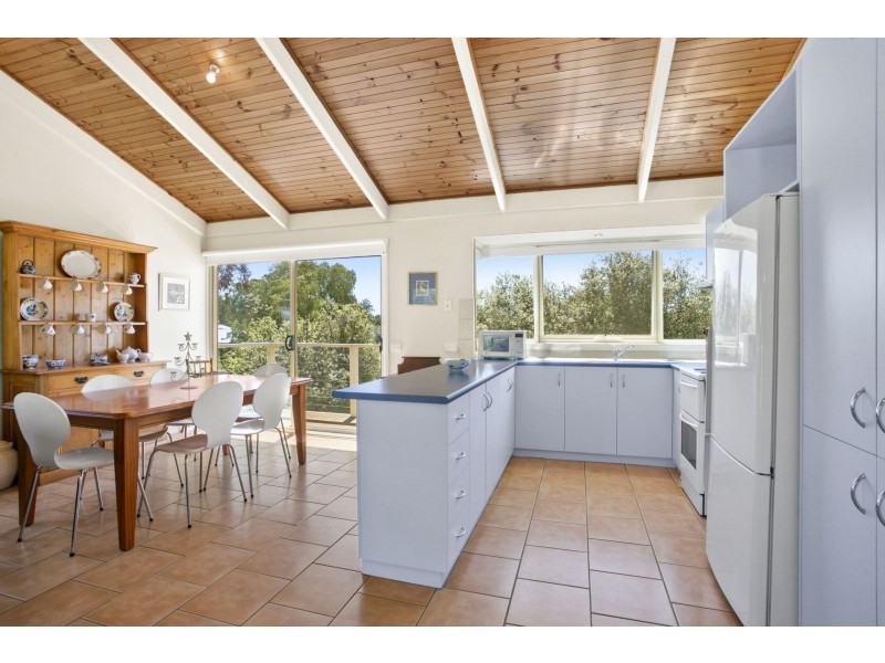 3/102 Carr Street, Barwon Heads VIC 3227