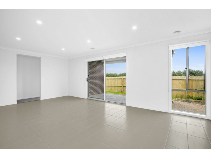 38 Lady Earl Crescent, Ocean Grove VIC 3226