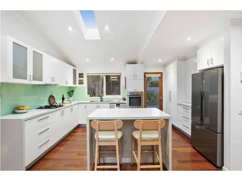 10 Derek Court, Ocean Grove VIC 3226