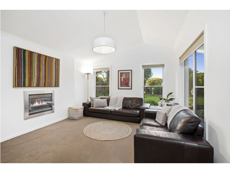 10 Derek Court, Ocean Grove VIC 3226