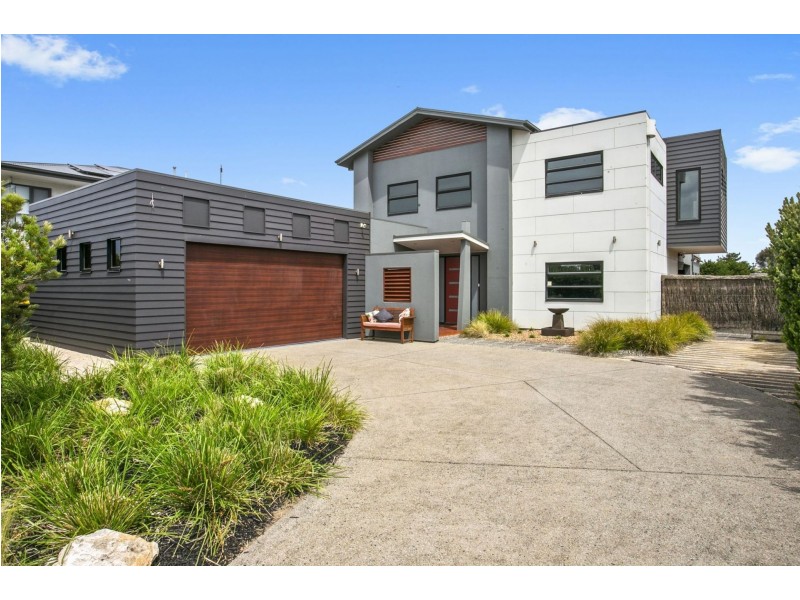 12 Plantation Drive, Connewarre VIC 3227
