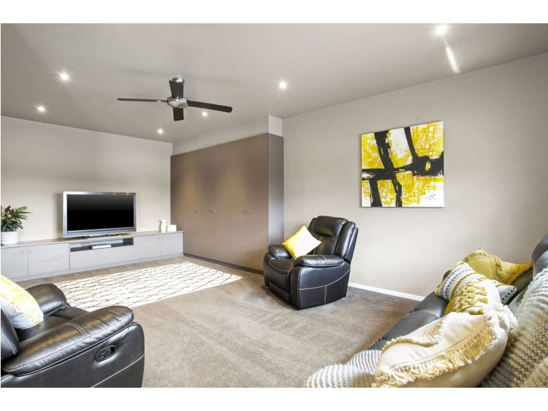 12 Plantation Drive, Connewarre VIC 3227