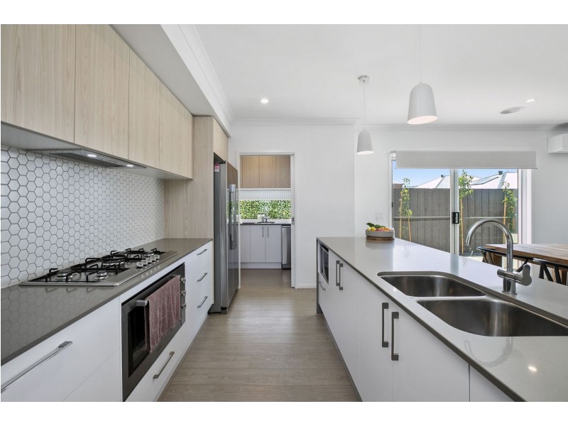 15 Tomatin Street, Ocean Grove VIC 3226