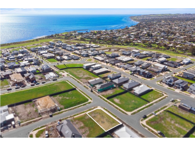 16 Fairwind Street, Curlewis VIC 3222