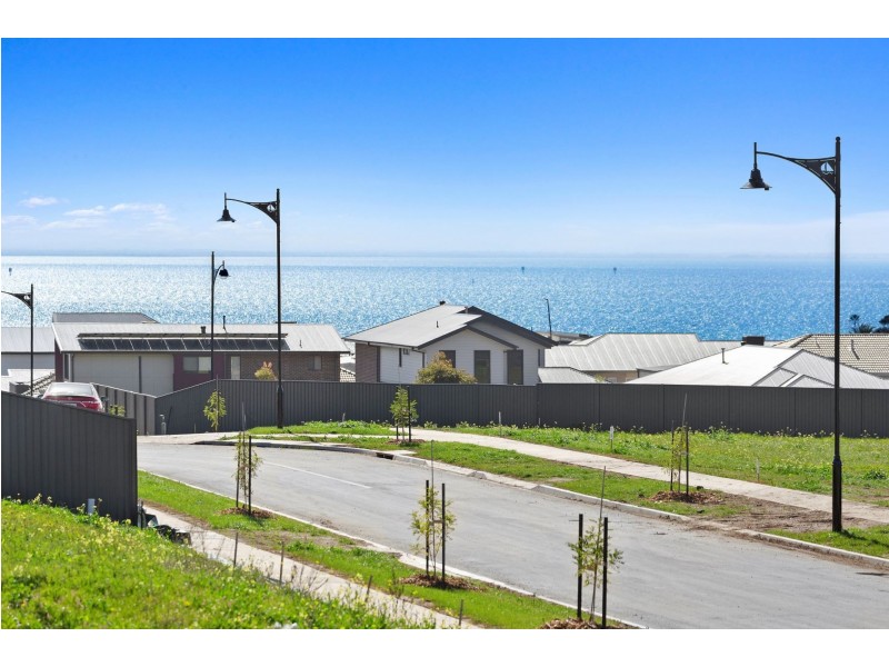 16 Fairwind Street, Curlewis VIC 3222