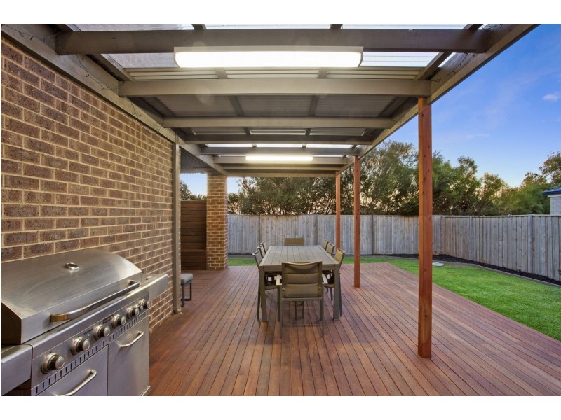 15 Pierview Drive, Curlewis VIC 3222