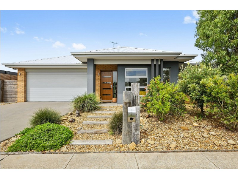 11 Marmion Circuit, Ocean Grove VIC 3226