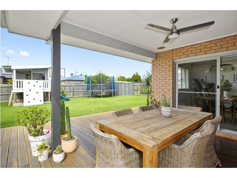 11 Marmion Circuit, Ocean Grove VIC 3226