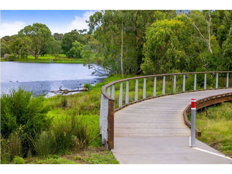 58 De Burgh Road, Drysdale VIC 3222