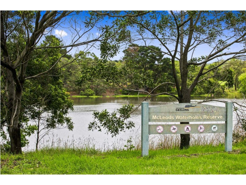 60 De Burgh Road, Drysdale VIC 3222