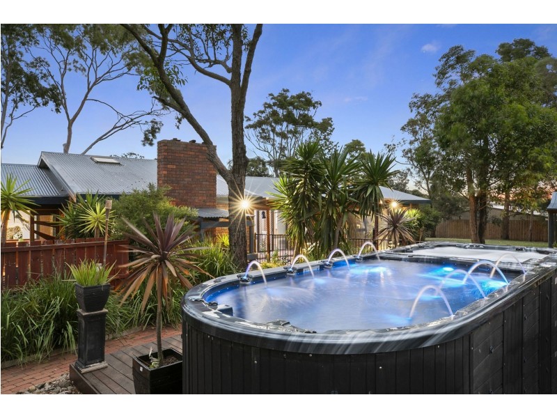 4 Mitchell Drive, Leopold VIC 3224