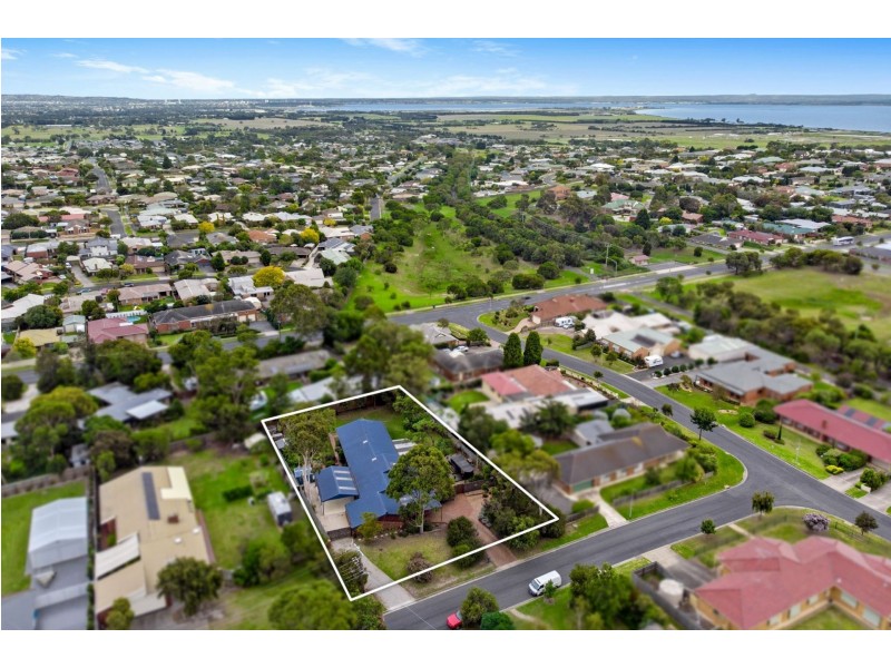 4 Mitchell Drive, Leopold VIC 3224