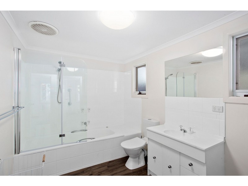 2 Bridge Road, Barwon Heads VIC 3227