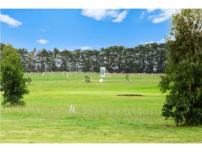 26 Samphire Drive, Connewarre VIC 3227