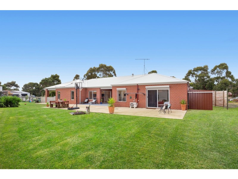 1 Wattle Grove, Wallington VIC 3221