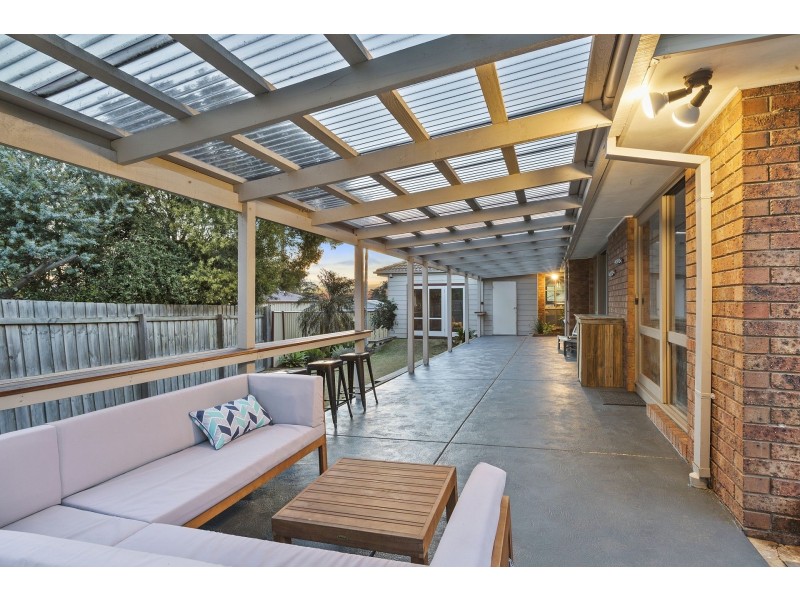 3 Country Club Ave, Clifton Springs VIC 3222