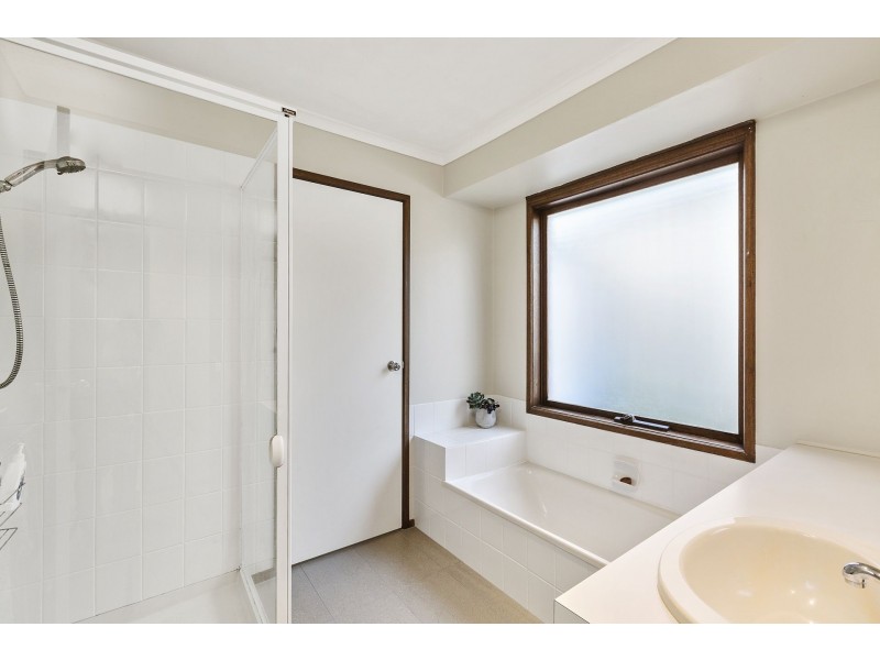 3 Country Club Ave, Clifton Springs VIC 3222