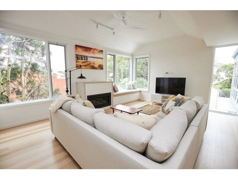 8 Ewing Blyth Drive, Barwon Heads VIC 3227