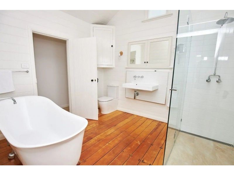 8 Ewing Blyth Drive, Barwon Heads VIC 3227