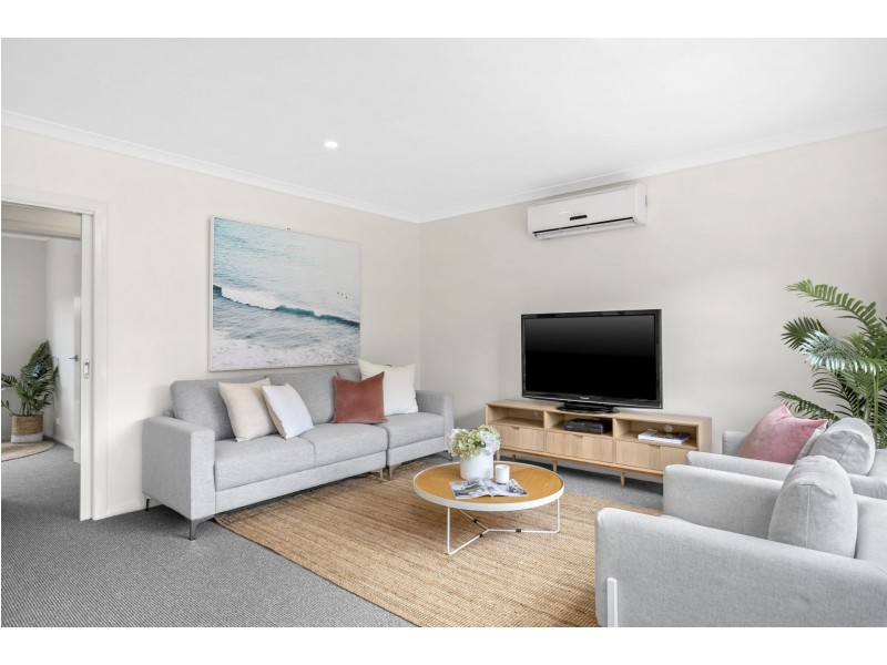 2/68 Oakdean Boulevard, Ocean Grove VIC 3226