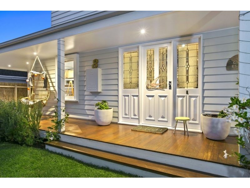 8 Jasper Avenue, Barwon Heads VIC 3227