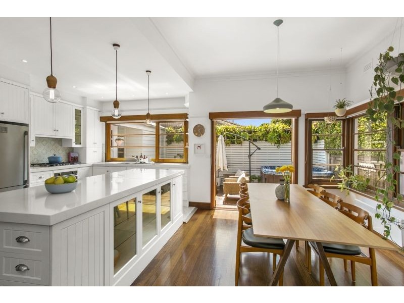 8 Jasper Avenue, Barwon Heads VIC 3227