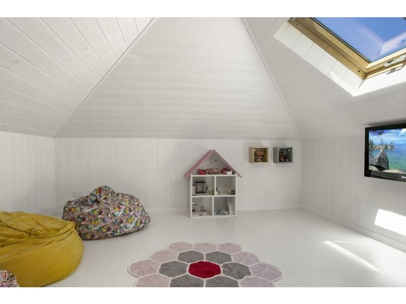 8 Jasper Avenue, Barwon Heads VIC 3227