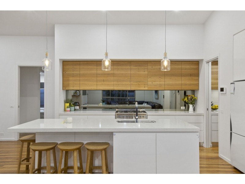 15 Marmion Circuit, Ocean Grove VIC 3226