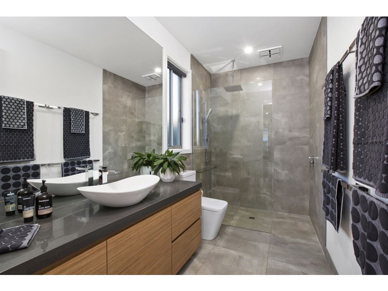 15 Marmion Circuit, Ocean Grove VIC 3226