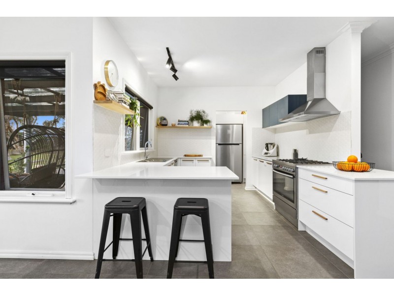 95 Bluestone School Road, Connewarre VIC 3227