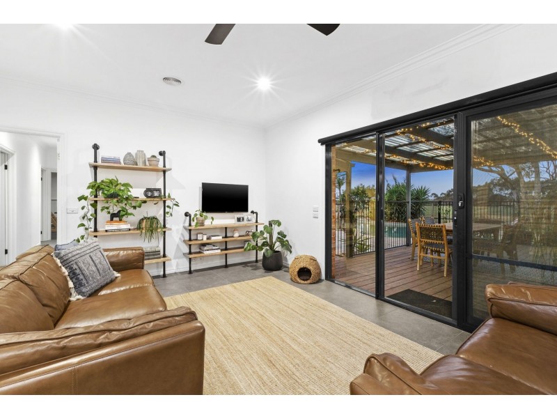 95 Bluestone School Road, Connewarre VIC 3227