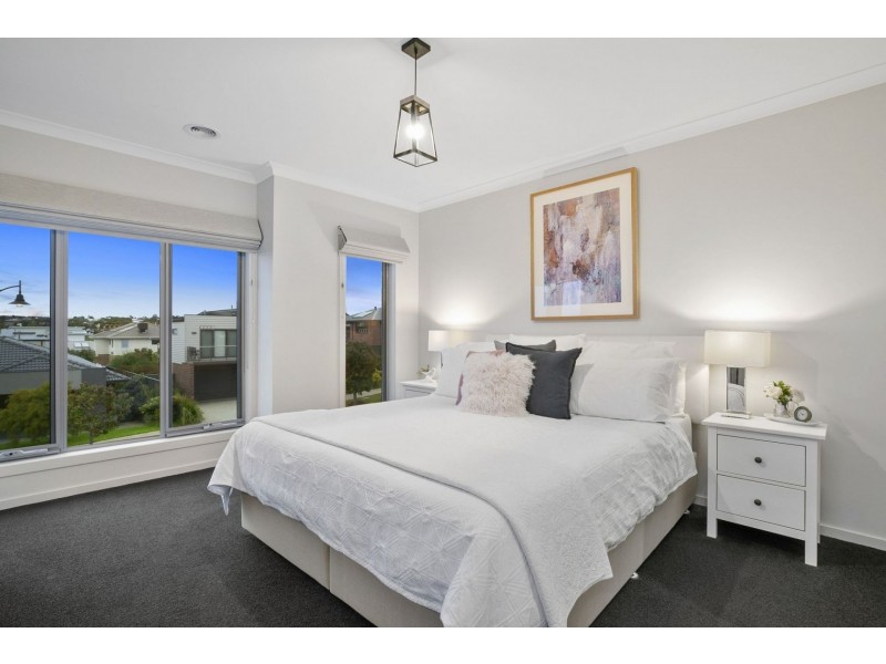 8 Seashell Place, Curlewis VIC 3222
