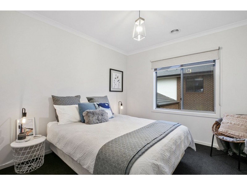 8 Seashell Place, Curlewis VIC 3222