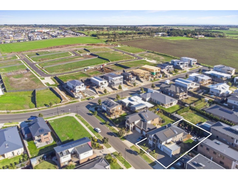 8 Seashell Place, Curlewis VIC 3222