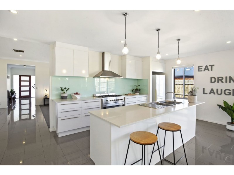 33 Omega Drive, Ocean Grove VIC 3226