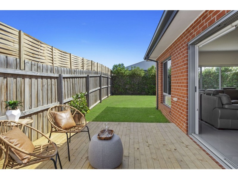 33 Omega Drive, Ocean Grove VIC 3226