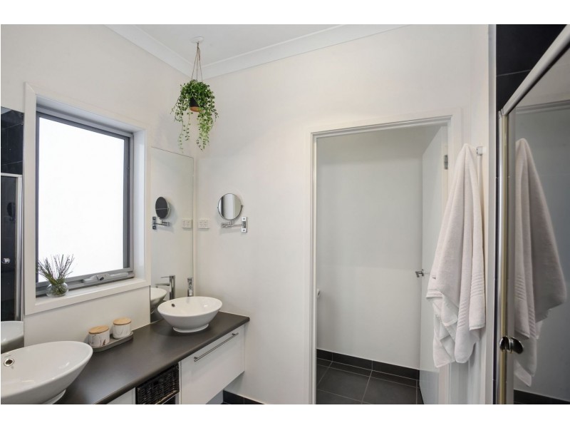 33 Omega Drive, Ocean Grove VIC 3226